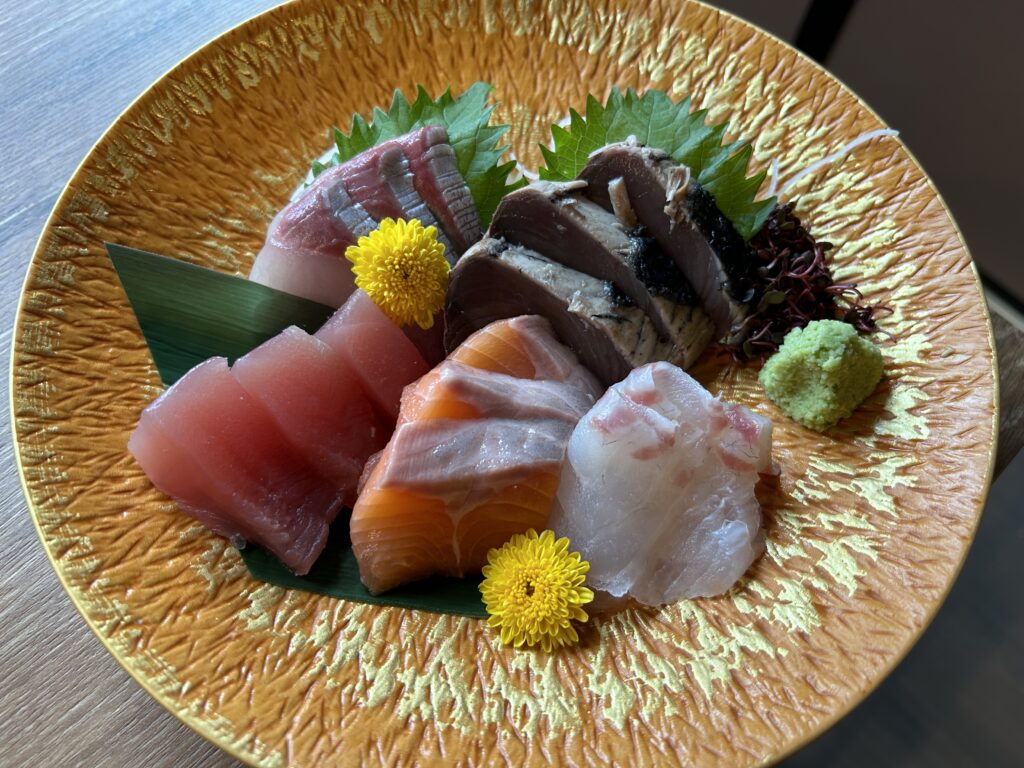 画像：よっしー＠関西グルメ　北陸鮮魚5種盛り合わせ（3人前）　3,300円（税別）