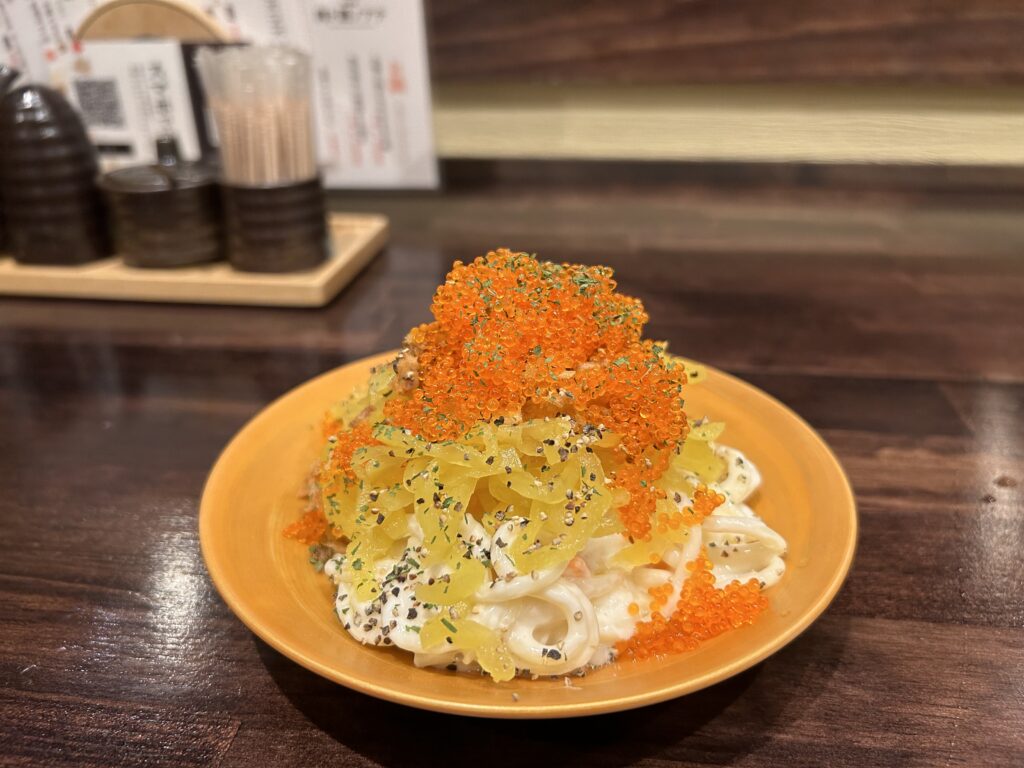 画像：よっしー＠関西グルメ　たくあんのスパサラ　480円（税別）