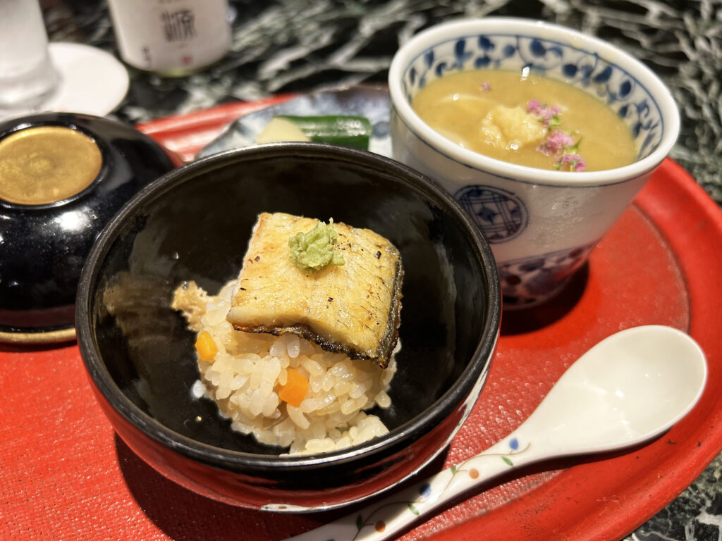 画像：よっしー＠関西グルメ　豊橋うなぎ白焼き 新牛蒡加薬飯