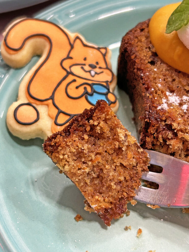 画像：よっしー＠関西グルメ　きゃろっとケーキ　600円（税込）